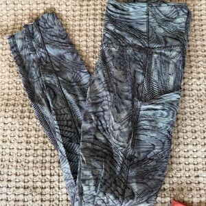 Lulu lemon cropped leggings